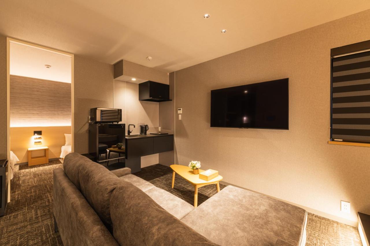 Grand Base Kagoshima Chuo Aparthotel Екстериор снимка