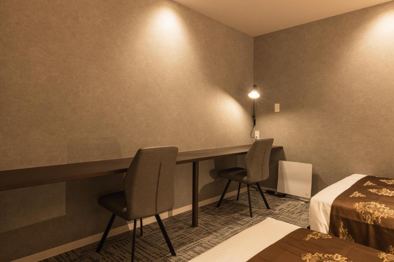 Grand Base Kagoshima Chuo Aparthotel Екстериор снимка